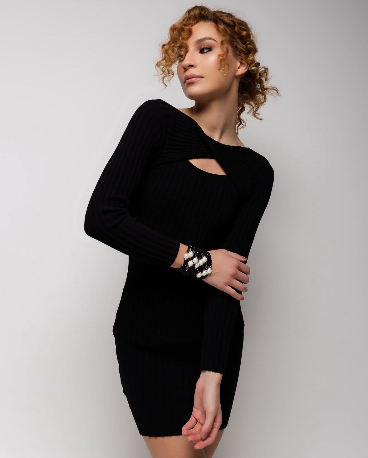 como montar um look elegante gastando pouco